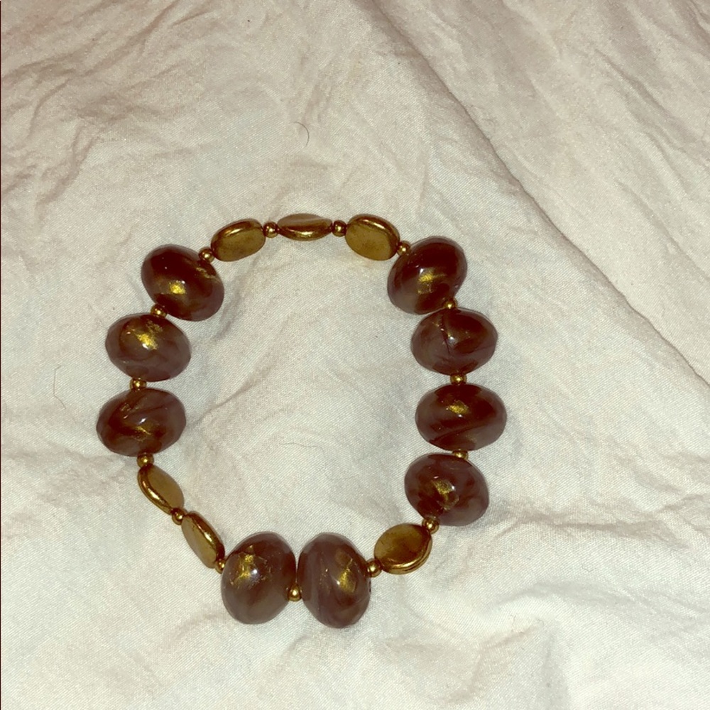 Beaded bracelet. Never worn, in great condition